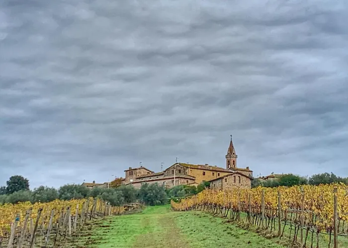 House With A View In Tuscany
