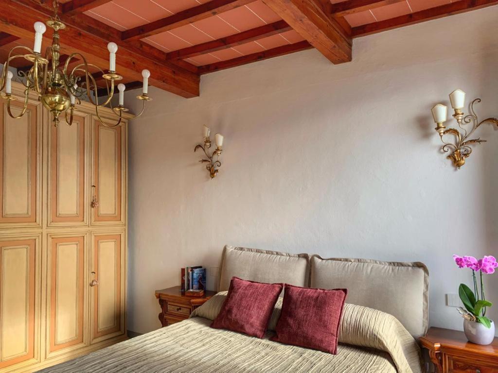 House With A View In Tuscany Hébergement de vacances San Gusme